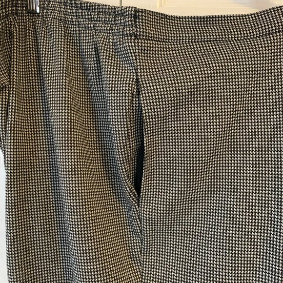 Alfred Dunner Ladies Slacks Pullon Elastic Waist Black White Checked Pattern 18 - Picture 2 of 6